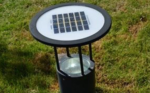 别墅庭院氛围营造：昭苏草坪灯选型与布光技巧